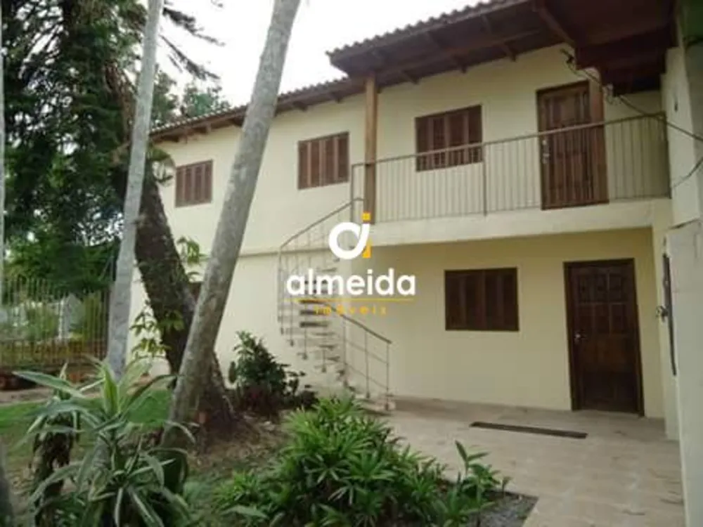 Casa, 3 quartos, 324 m² - Foto 1