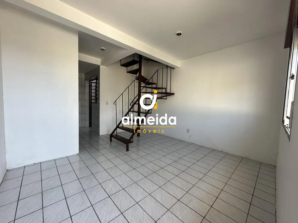 Casa, 2 quartos, 81 m² - Foto 2