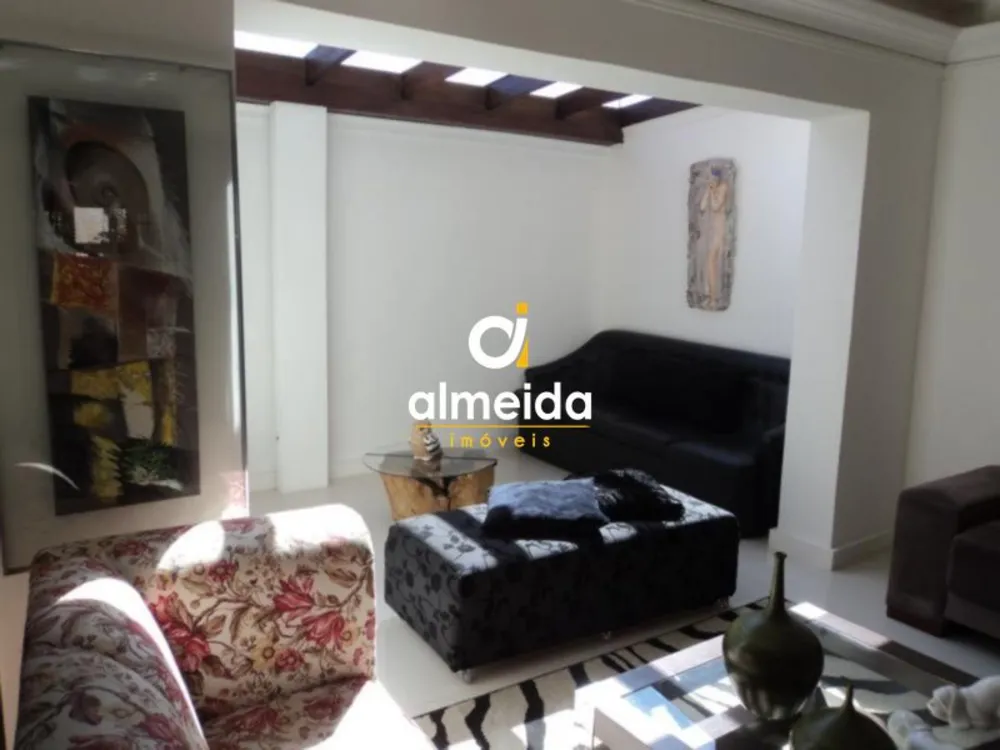 Casa, 3 quartos, 279 m² - Foto 3