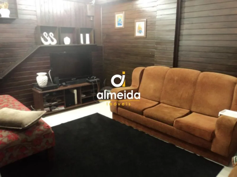 Casa, 3 quartos, 279 m² - Foto 4