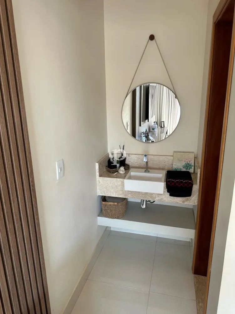 Casa, 3 quartos, 231 m² - Foto 2