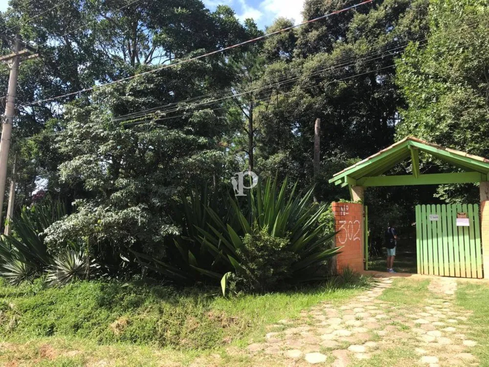 Chácara, 2 quartos, 2230 m² - Foto 13