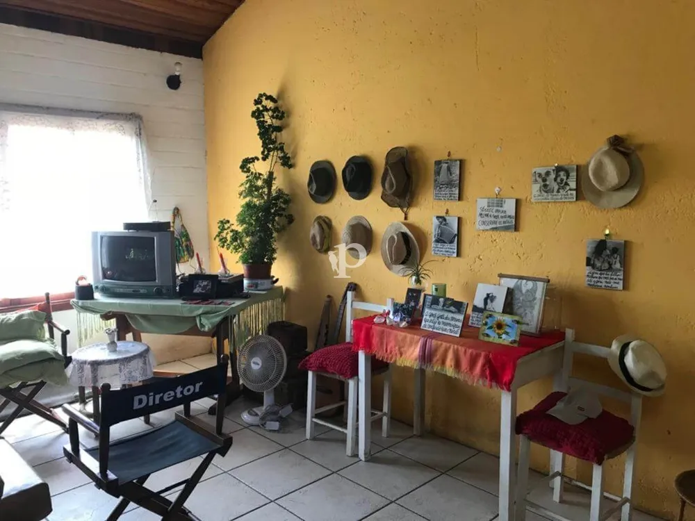 Chácara, 2 quartos, 2230 m² - Foto 15