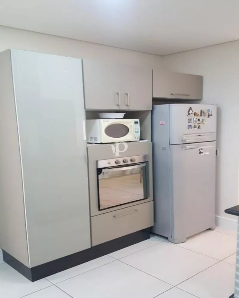 Casa à venda com 3 quartos, 320m² - Foto 6