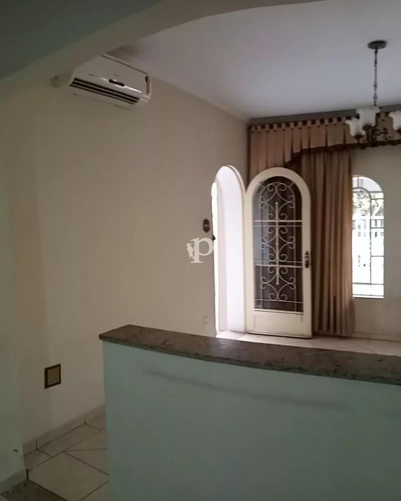 Casa à venda com 3 quartos, 250m² - Foto 6