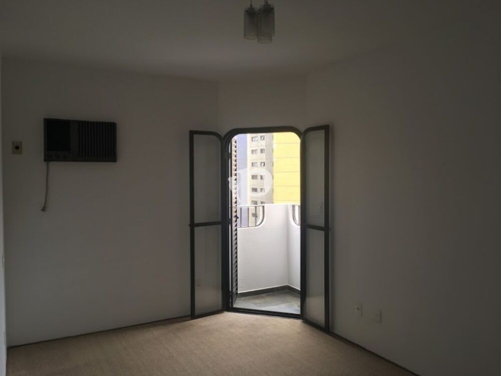 Apartamento à venda com 3 quartos, 105m² - Foto 19