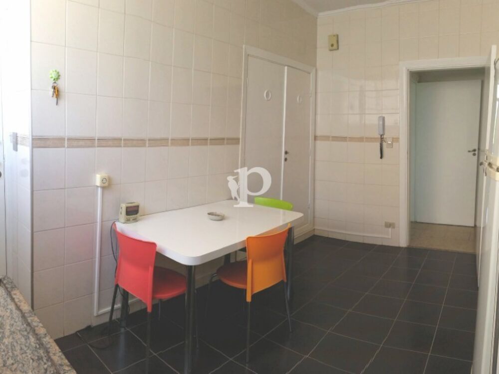Apartamento à venda com 3 quartos, 93m² - Foto 3