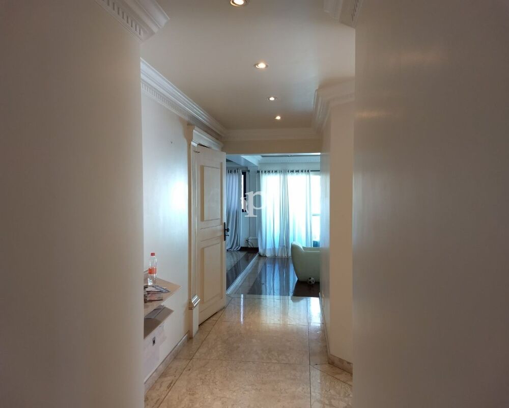 Apartamento à venda com 4 quartos, 313m² - Foto 4