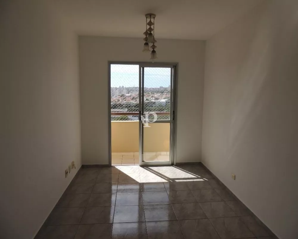 Apartamento à venda com 2 quartos, 62m² - Foto 2