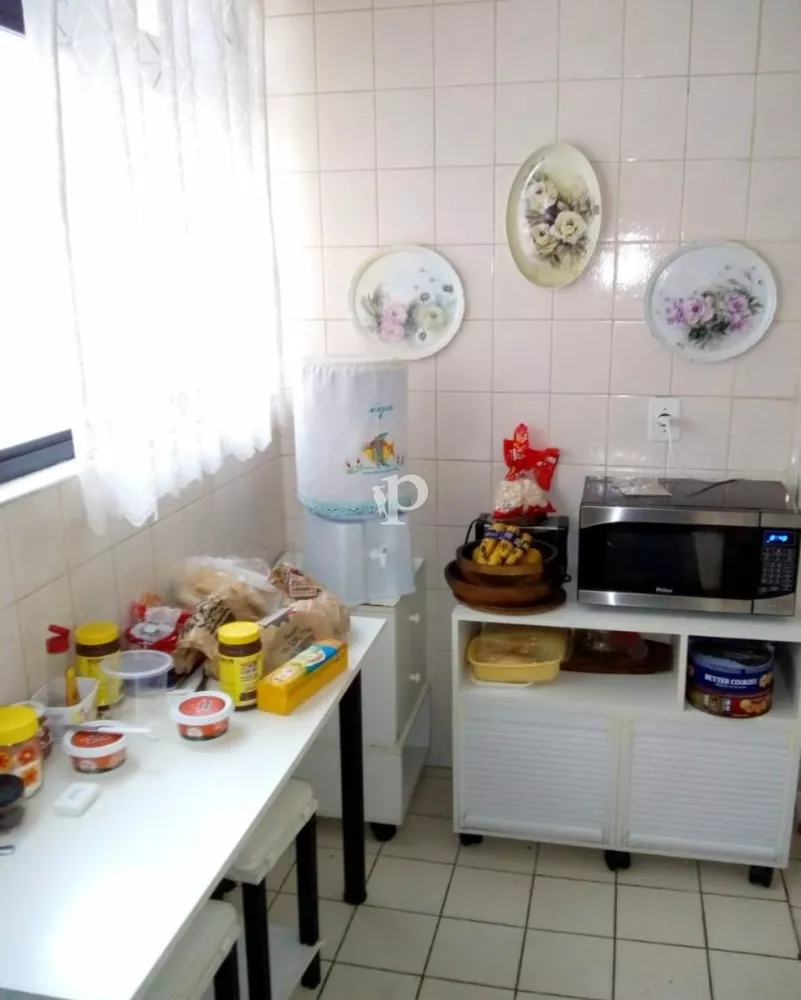 Apartamento à venda com 2 quartos, 74m² - Foto 7