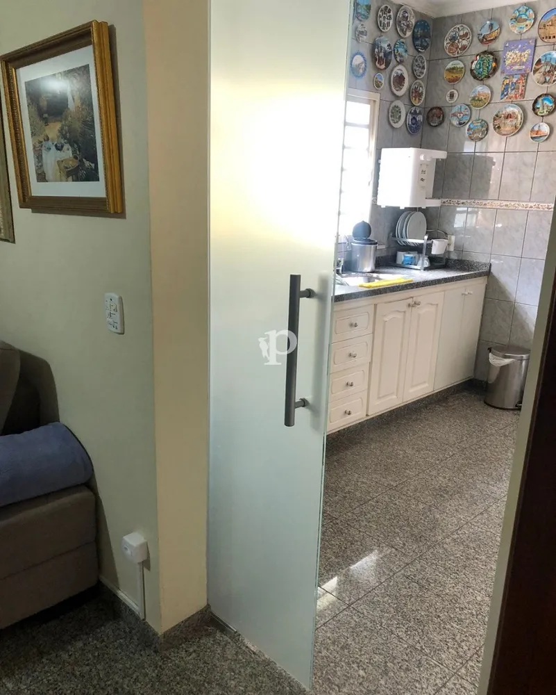 Casa, 3 quartos, 217 m² - Foto 4