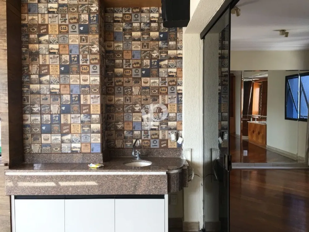 Cobertura, 3 quartos, 196 m² - Foto 3