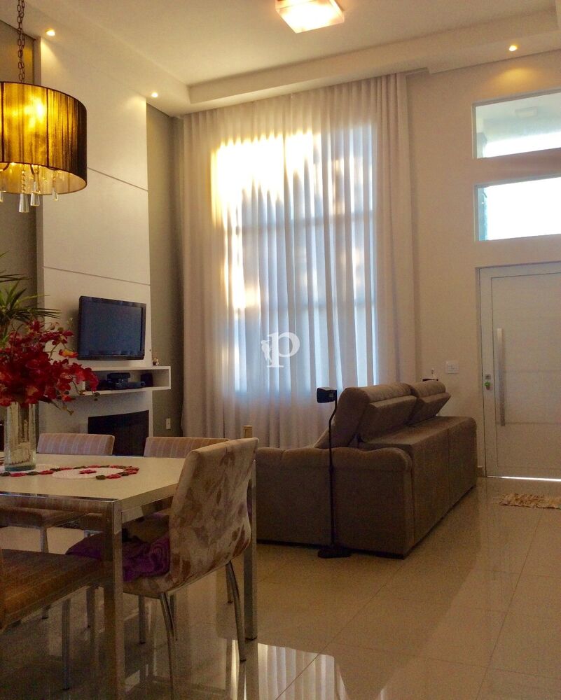 Casa, 4 quartos - Foto 1