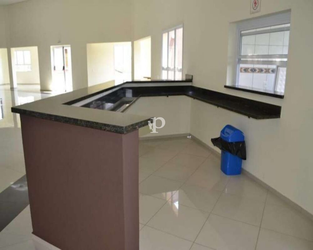 Casa à venda com 3 quartos, 390m² - Foto 4