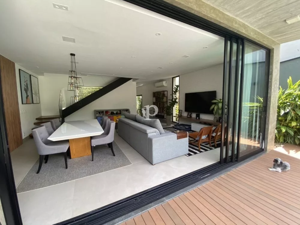 Casa à venda com 3 quartos, 360m² - Foto 18