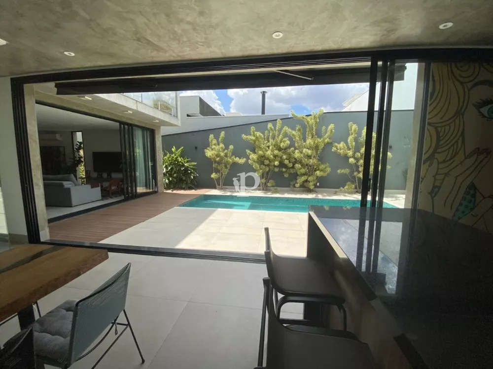 Casa à venda com 3 quartos, 360m² - Foto 17