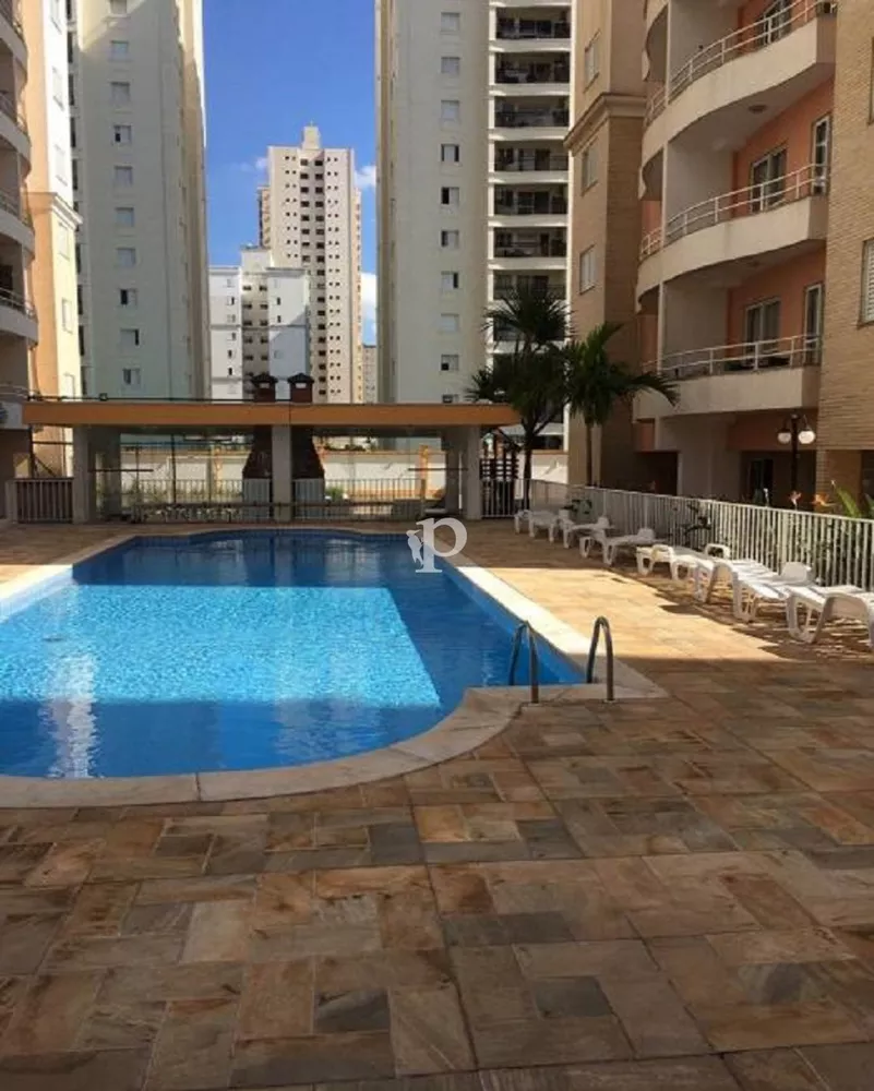 Apartamento à venda com 3 quartos, 75m² - Foto 2