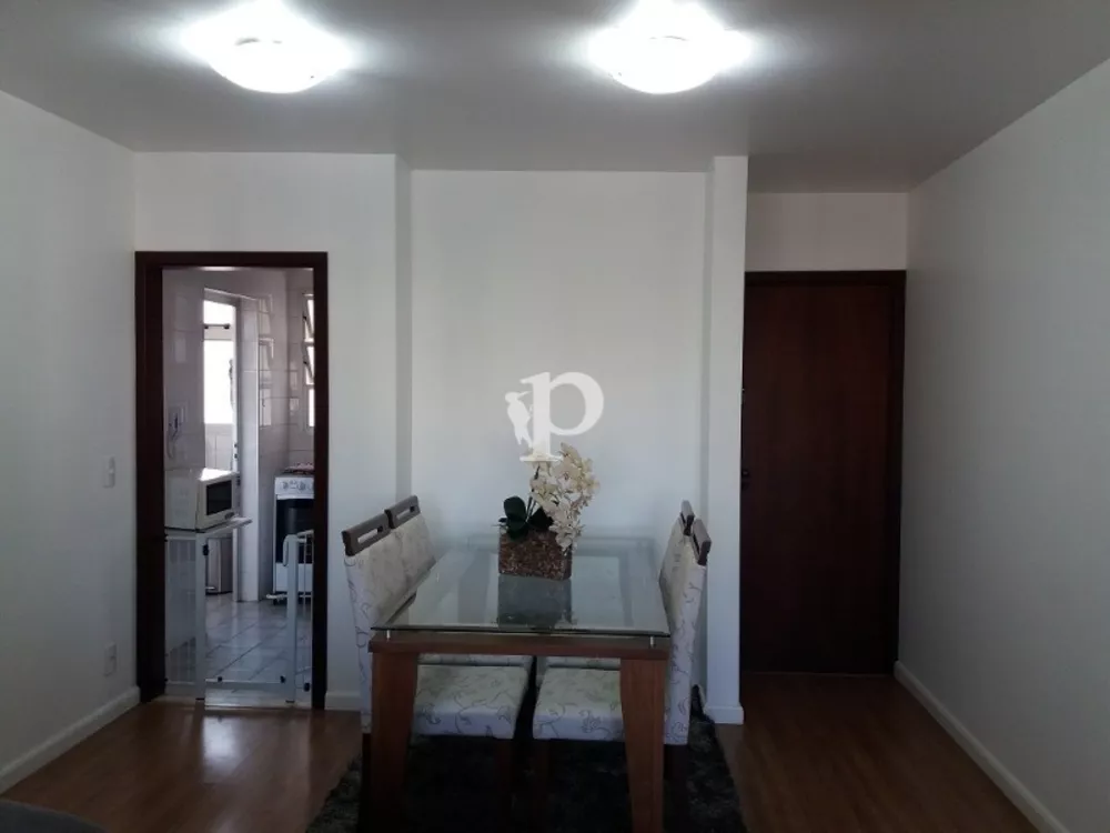 Apartamento à venda com 2 quartos, 73m² - Foto 3