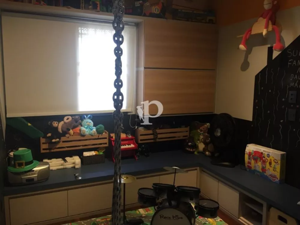 Apartamento à venda com 3 quartos, 140m² - Foto 17