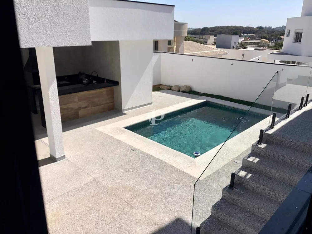 Casa à venda com 4 quartos, 411m² - Foto 4