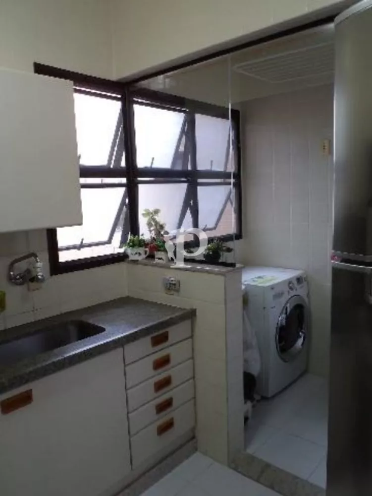 Apartamento à venda com 2 quartos, 68m² - Foto 7