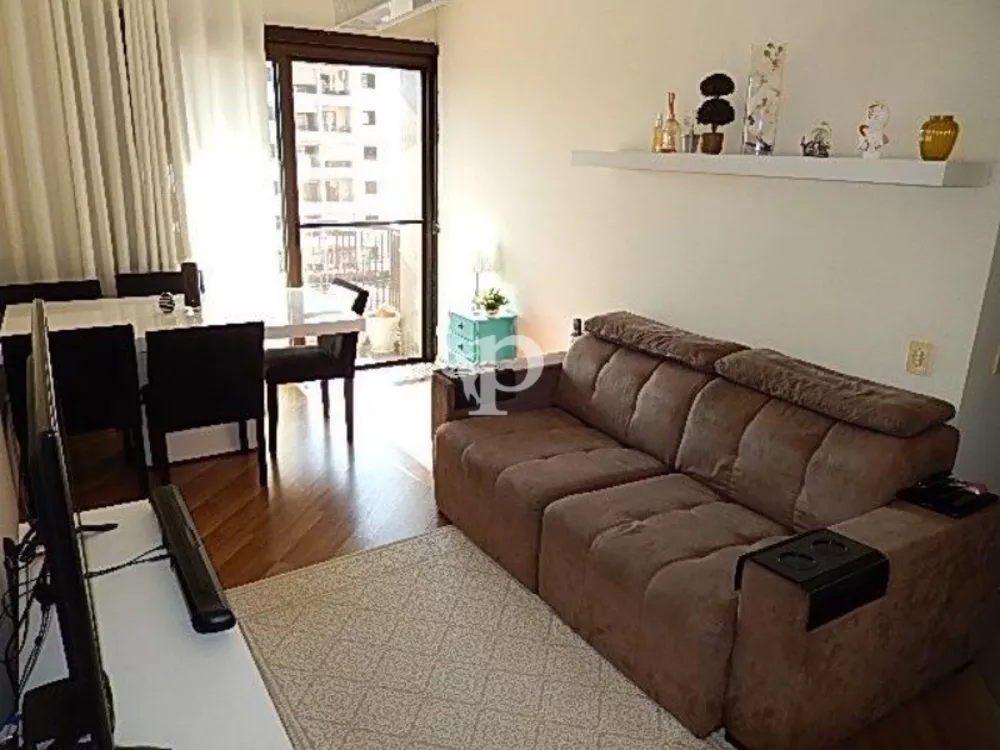 Apartamento à venda com 2 quartos, 68m² - Foto 2