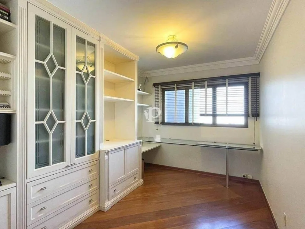 Apartamento, 4 quartos, 261 m² - Foto 4