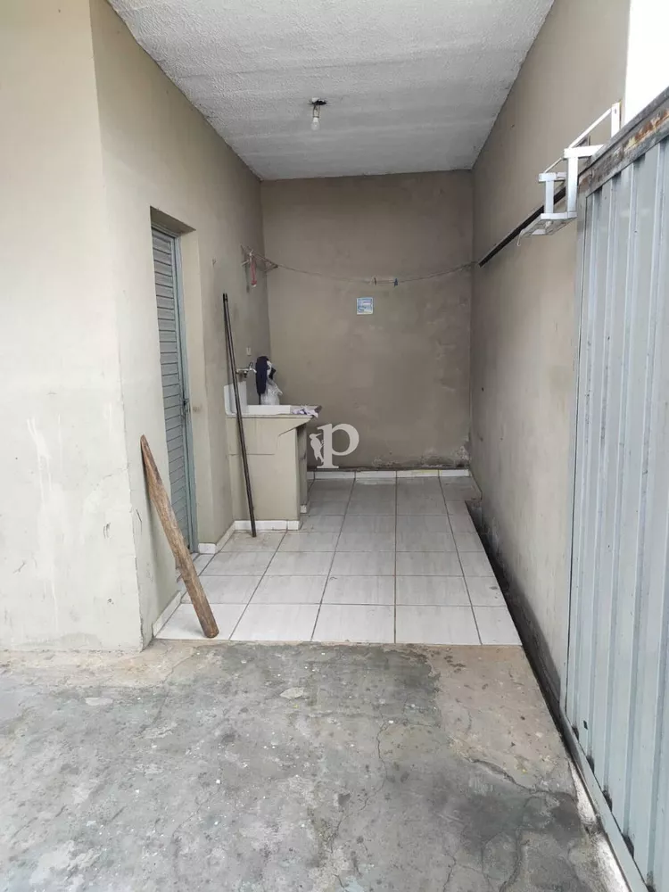 Casa à venda com 2 quartos, 160m² - Foto 4