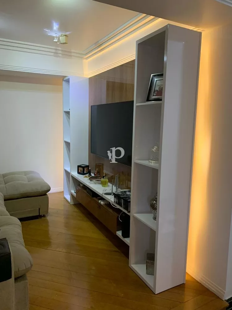 Apartamento à venda com 3 quartos, 145m² - Foto 7