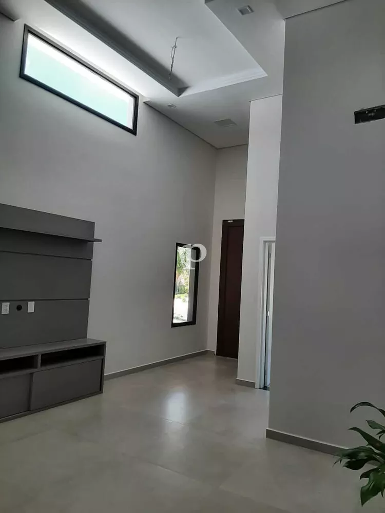 Casa à venda com 3 quartos, 360m² - Foto 4