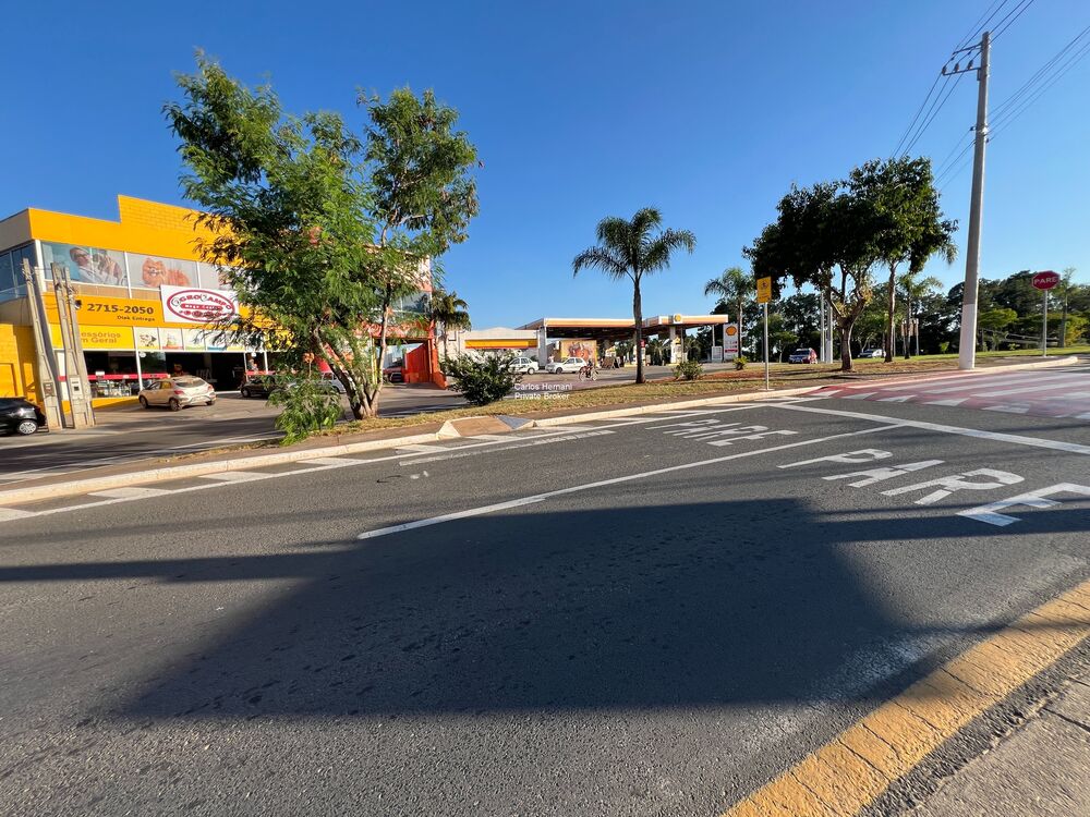Loteamento e Condomínio, 1600 m² - Foto 2