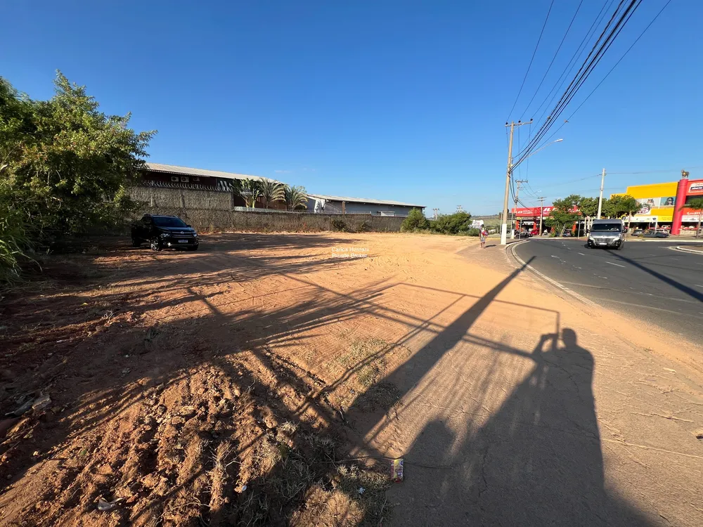 Loteamento e Condomínio, 1600 m² - Foto 1