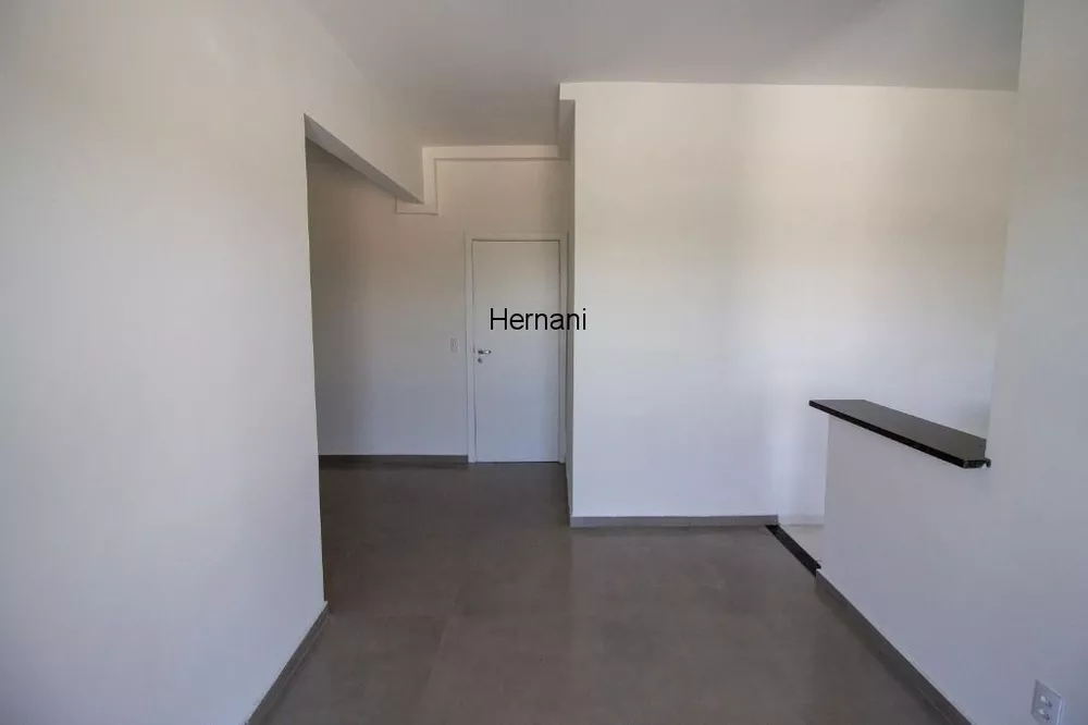 Apartamento à venda com 2 quartos, 65m² - Foto 2