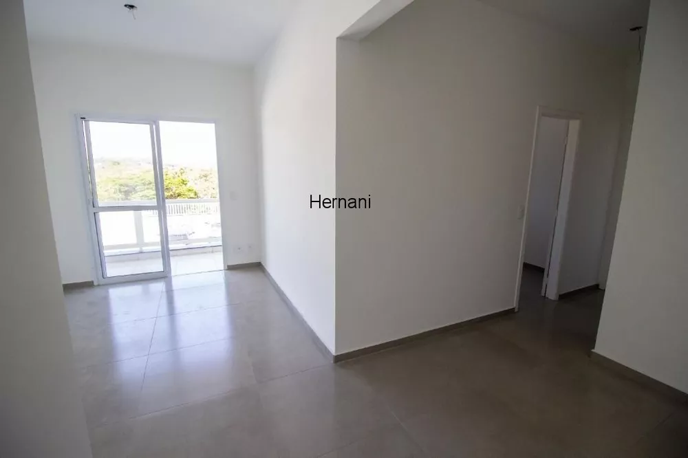 Apartamento à venda com 2 quartos, 65m² - Foto 4