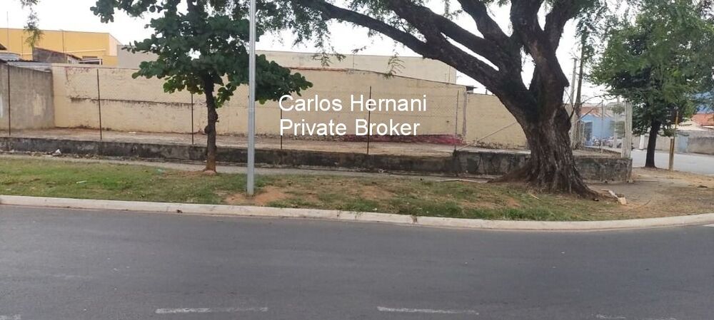 Loteamento e Condomínio, 390 m² - Foto 1