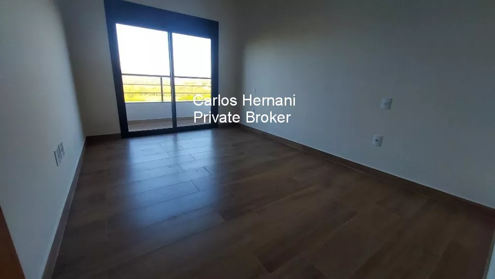 Casa à venda com 4 quartos, 350m² - Foto 4