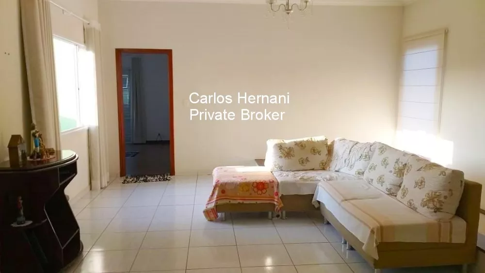 Casa à venda com 3 quartos, 300m² - Foto 4