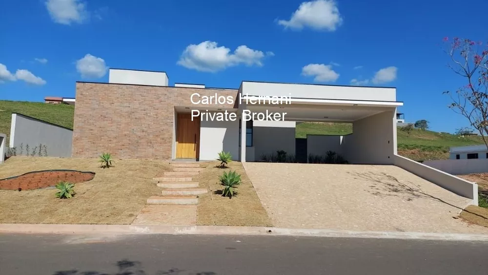 Casa à venda com 3 quartos, 251m² - Foto 1