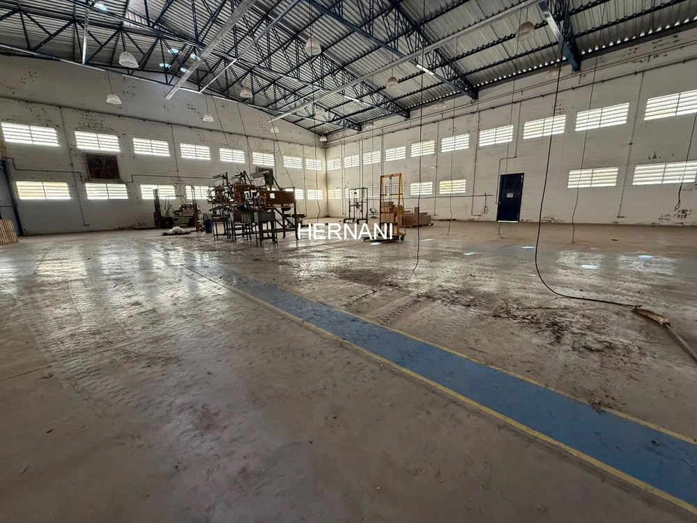 Depósito-Galpão, 2090 m² - Foto 1