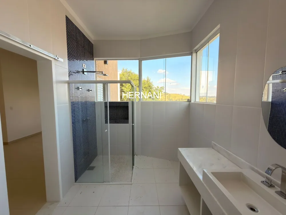 Casa, 4 quartos, 1300 m² - Foto 4