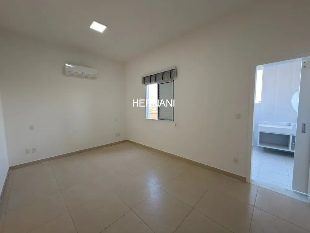 Casa, 4 quartos, 1300 m² - Foto 6
