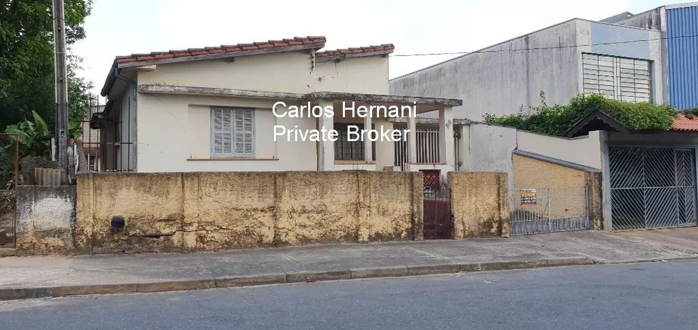 Casa à venda com 3 quartos, 280m² - Foto 1