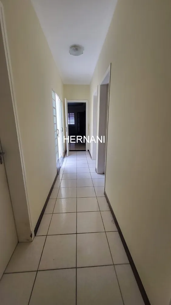 Casa, 3 quartos, 200 m² - Foto 3