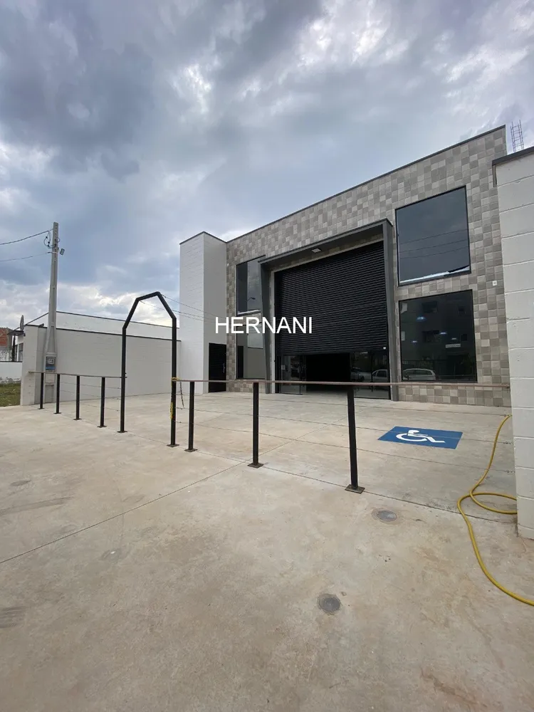 Depósito-Galpão, 379 m² - Foto 1