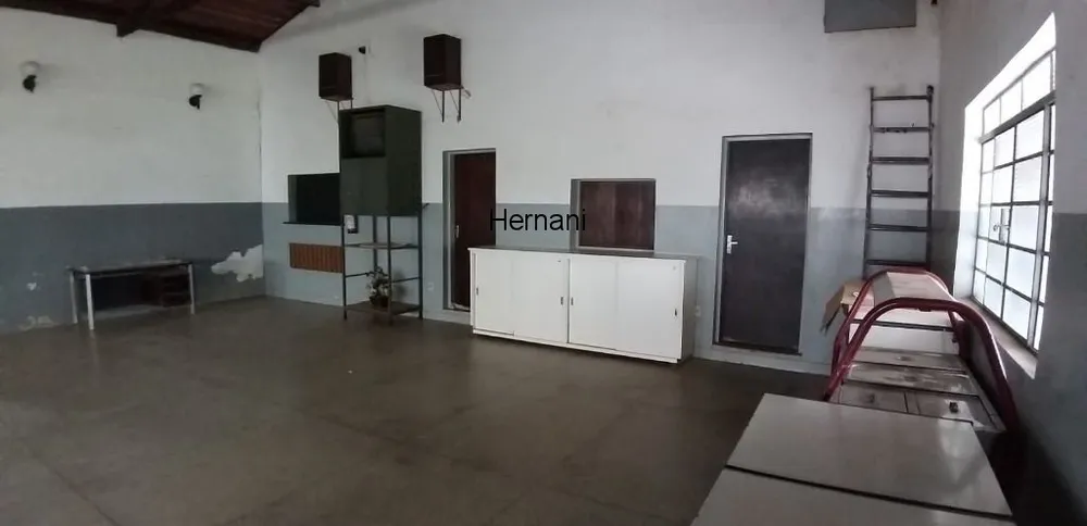Chácara, 4 quartos, 2728 m² - Foto 9