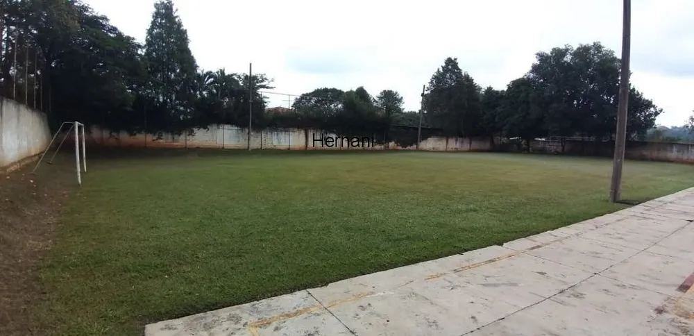 Chácara, 4 quartos, 2728 m² - Foto 1