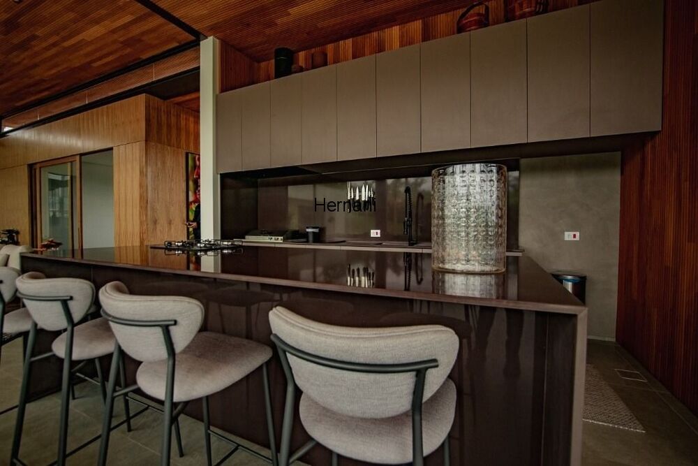 Casa, 6 quartos, 2735 m² - Foto 2