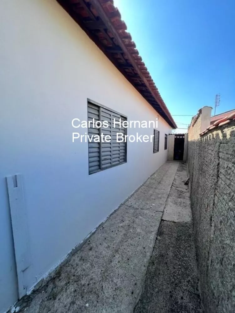 Casa à venda com 3 quartos, 90m² - Foto 3