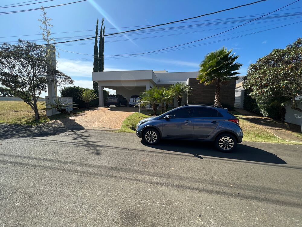 Casa, 4 quartos, 257 m² - Foto 1