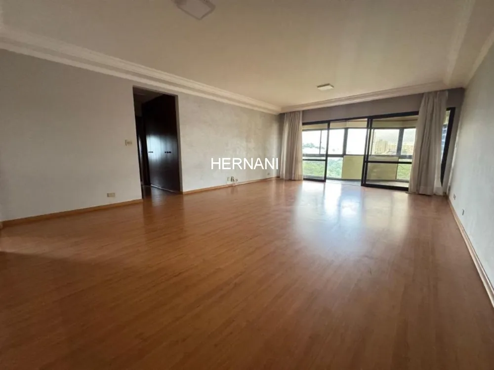 Apartamento, 3 quartos, 200 m² - Foto 2